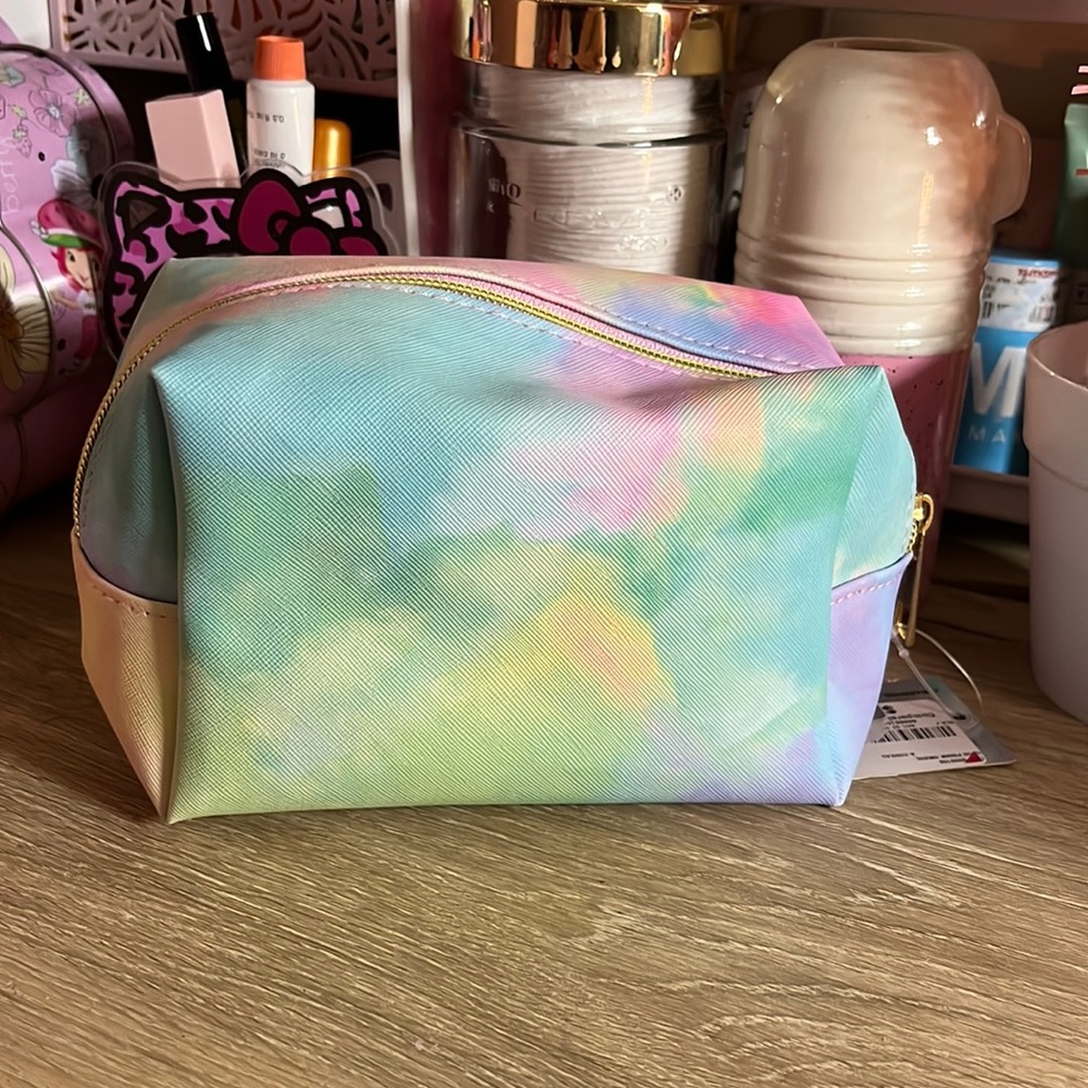 tie dye cosmetic pouch